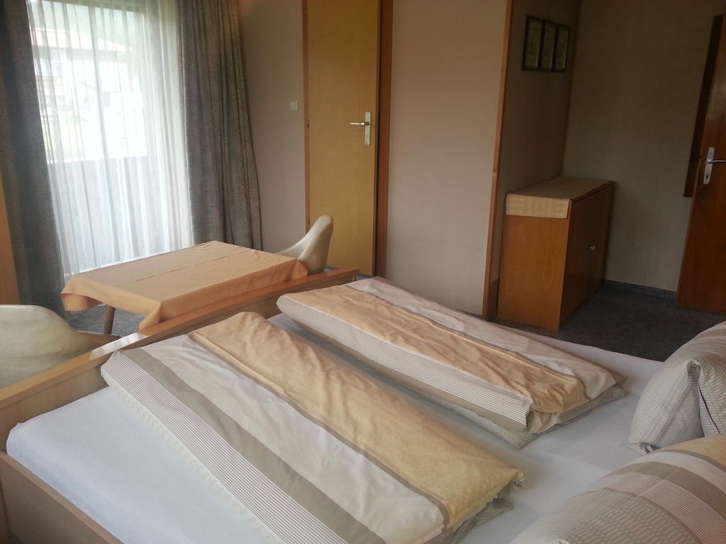 Bed and Breakfast Haus Karwendelblick Leutasch Pokój zdjęcie